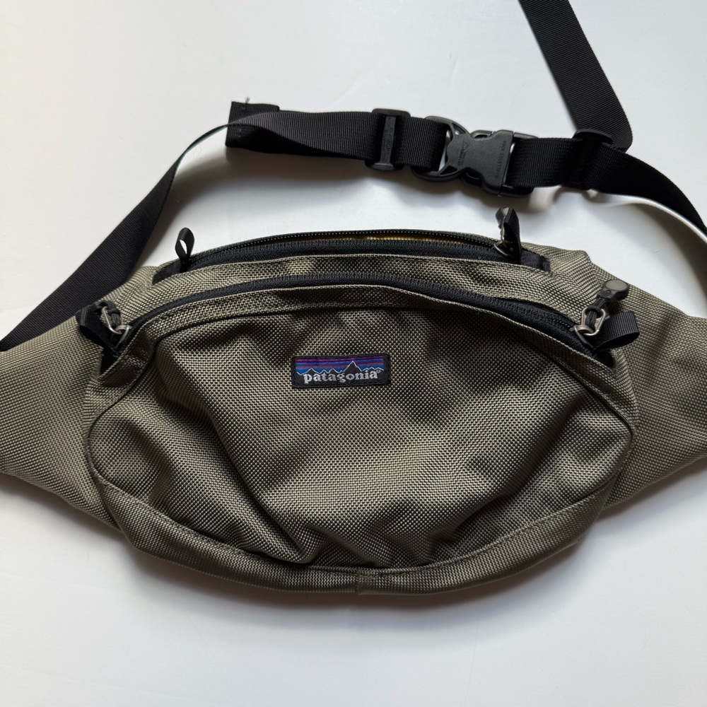Patagonia (grey-green) Belt Bag with Adjustable Strap